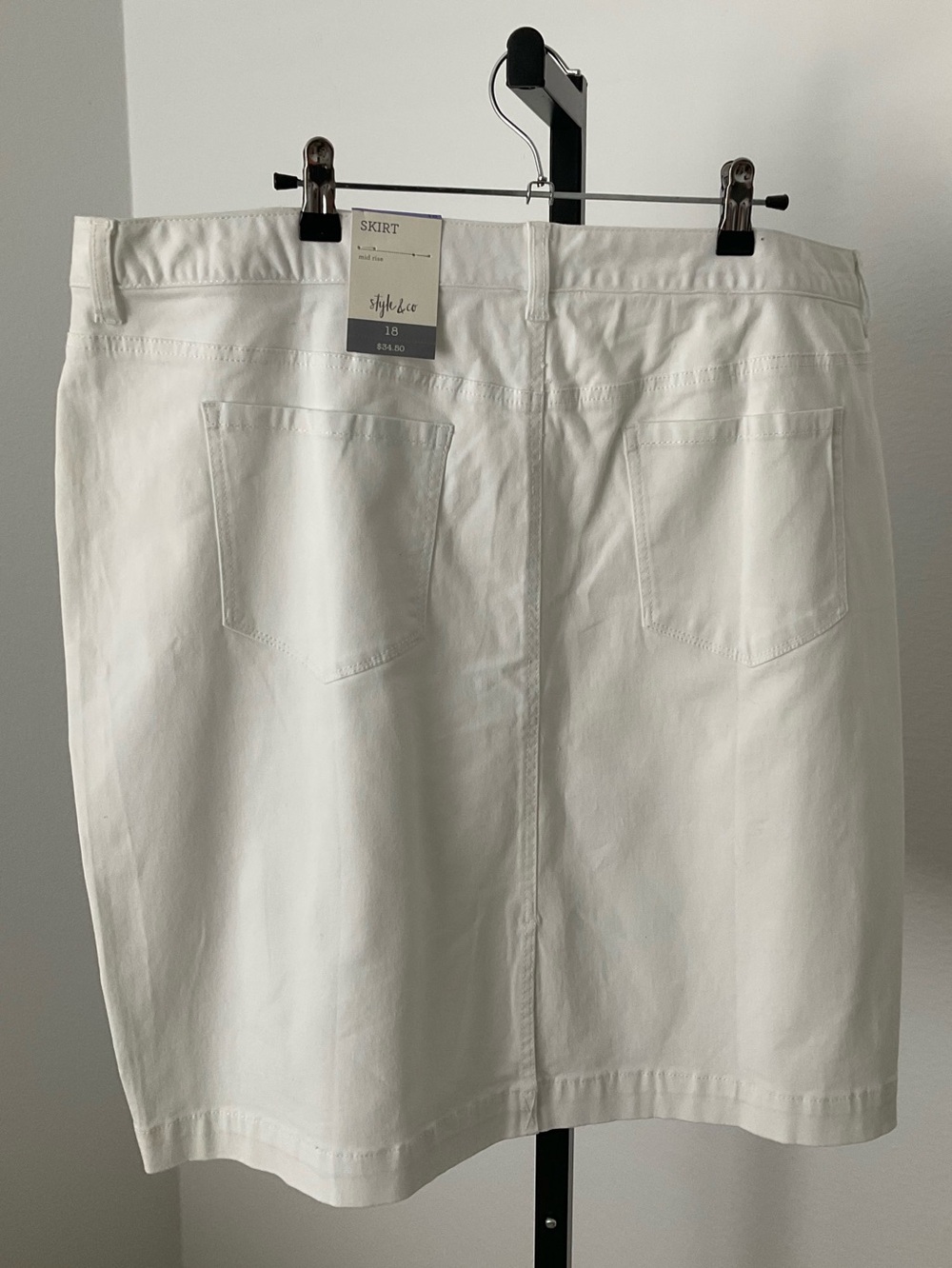 NWT Style & Co. Mid Rise Skirt In White - Picture 4 of 5